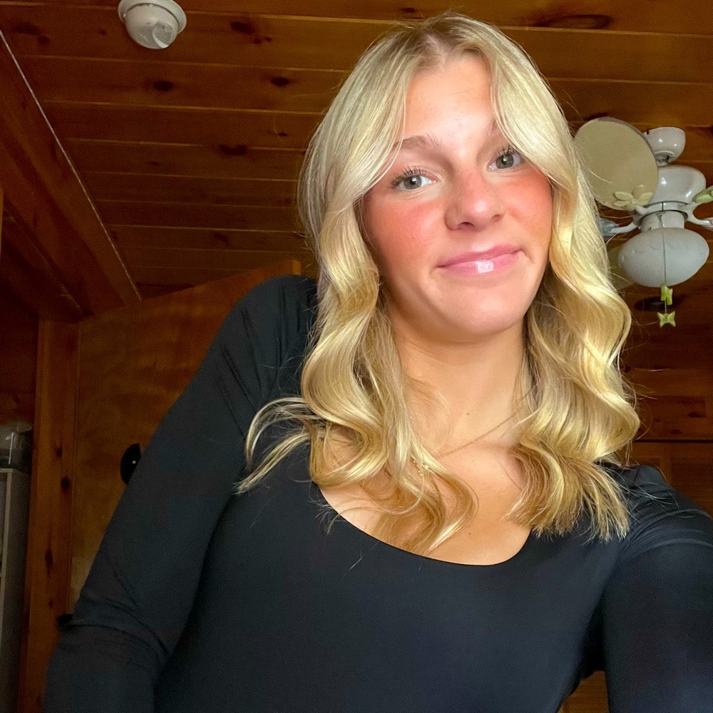 Meet your Posher, Sydney